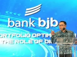 Modal Usaha Tanpa Bunga: Solusi Ridwan Kamil Atasi Ketergantungan Pinjol