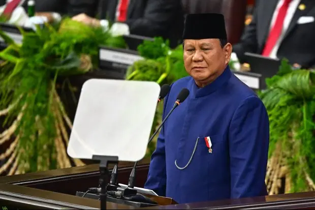 Prabowo Janji Lanjutkan Subsidi Langsung, Awasi dengan Teknologi Digital