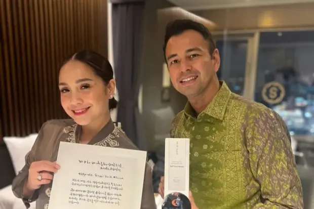 Raffi Ahmad Raih Gelar Doktor Honoris Causa, Kontroversi Kembali Memunculkan Perdebatan