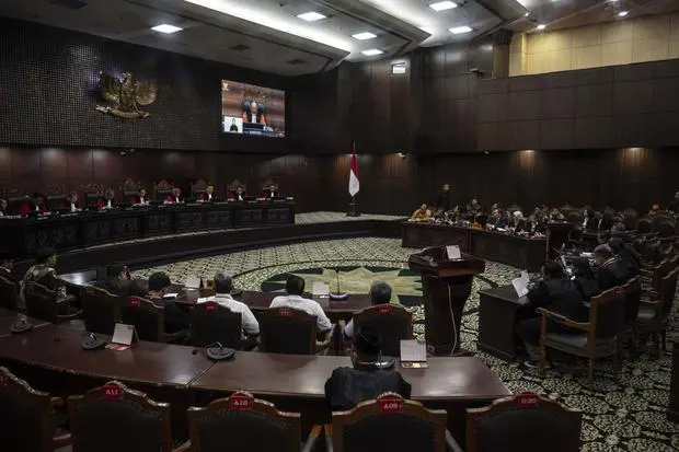 MK Batasi Kerja 6 Hari Seminggu, Pindad Produksi Mobil Menteri