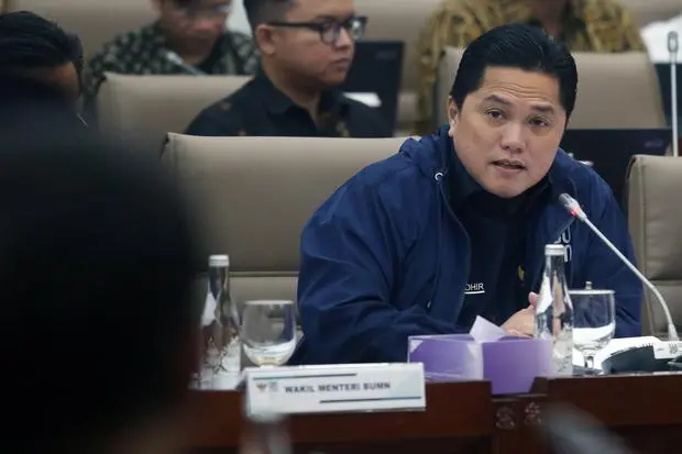 Erick Thohir Dipanggil Sufmi Dasco di Tengah Rapat Komisi VI, Bahas Danantara