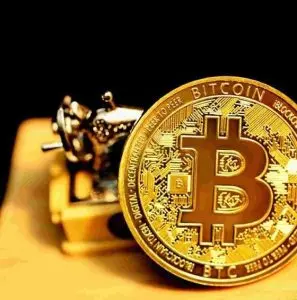 Bitcoin Diprediksi Akan Menggeser Emas dan Minyak Sebagai Aset Utama