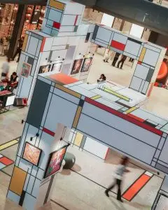 ASHTA District 8, yang merupakan proyek unggulan dari ASRI, anak perusahaan Agung Sedayu Group, baru-baru ini merayakan ulang tahunnya yang ke-4 dengan tema "EMBRACE". Perayaan ini didedikasikan untuk mengapresiasi para seniman yang telah menjadi pilar misi ASHTA District 8 dan yang telah mendukung ASHTA selama empat tahun terakhir.