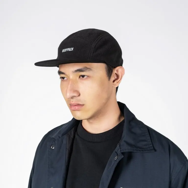 Topi Olahraga Bodypack: Perlindungan dan Gaya dalam Satu Produk