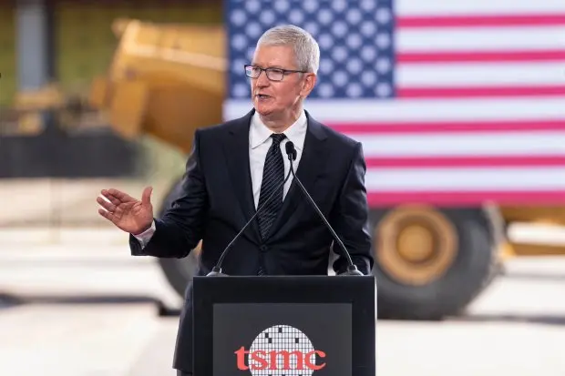 Apple Kembangkan Ribuan Ahli IT di Indonesia