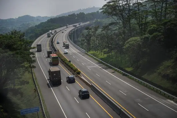 Kecelakaan Beruntun di Tol Cipularang