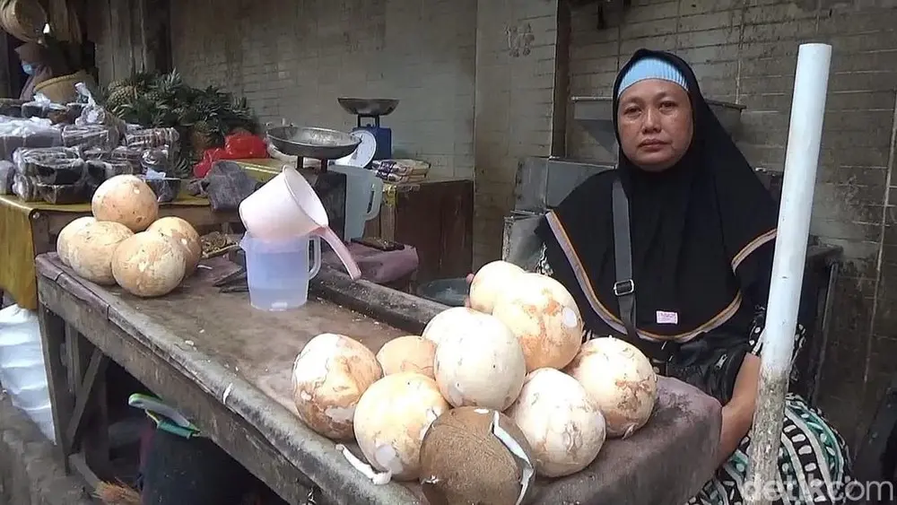 Harga Kelapa di Lampung Melonjak Tajam Jelang Ramadan