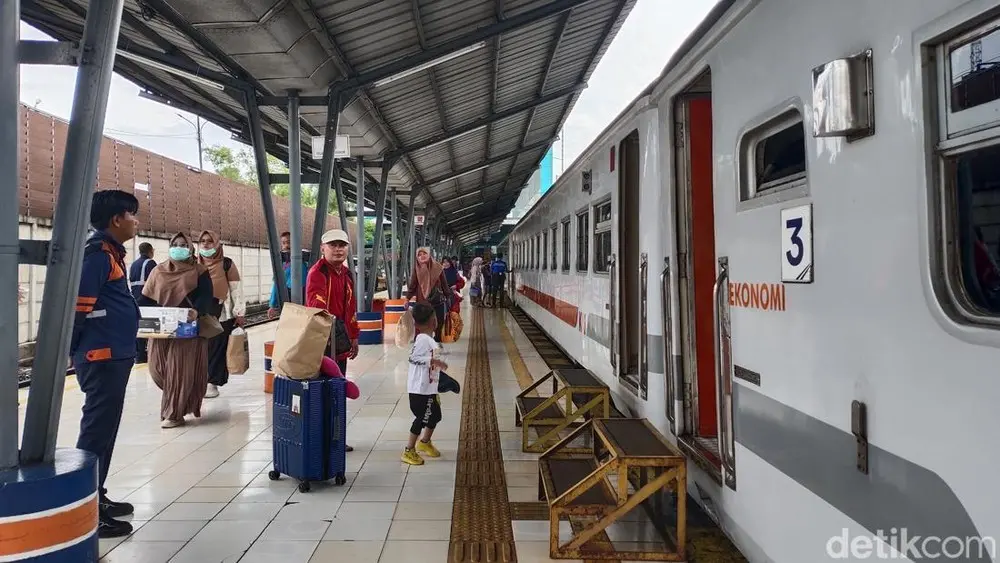 Tiket Kereta Api Lebaran di Palembang Hampir Ludes