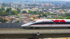Libur Tahun Baru Islam, Kereta Cepat Whoosh Angkut 98 Ribu Penumpang