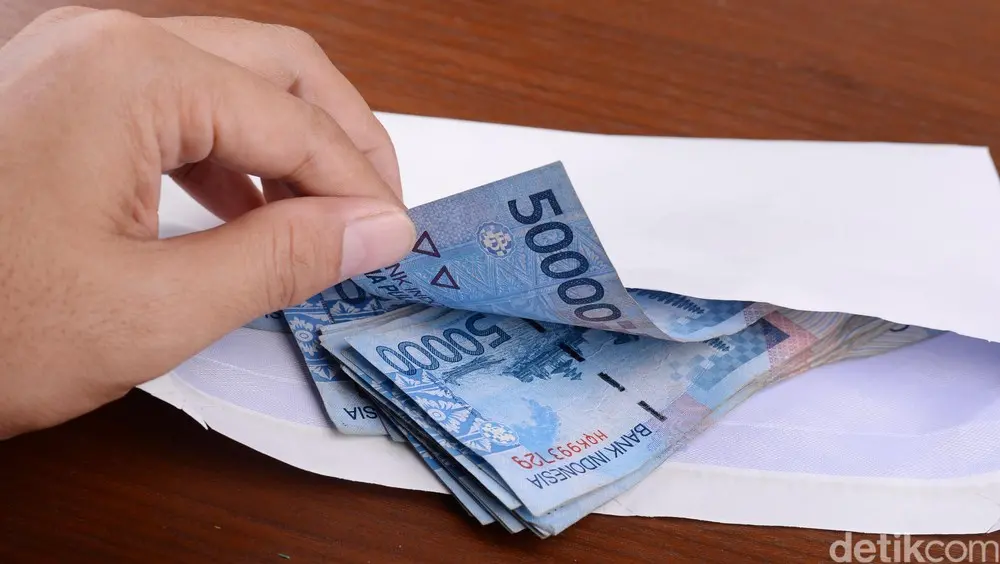 Isu Pajak Amplop Kondangan Ditepis Istana, Masyarakat Lega