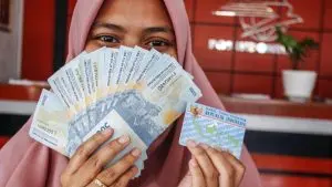 BSU Tahap 4 Mulai Dicairkan, Cek Status Penerimaanmu Sekarang!