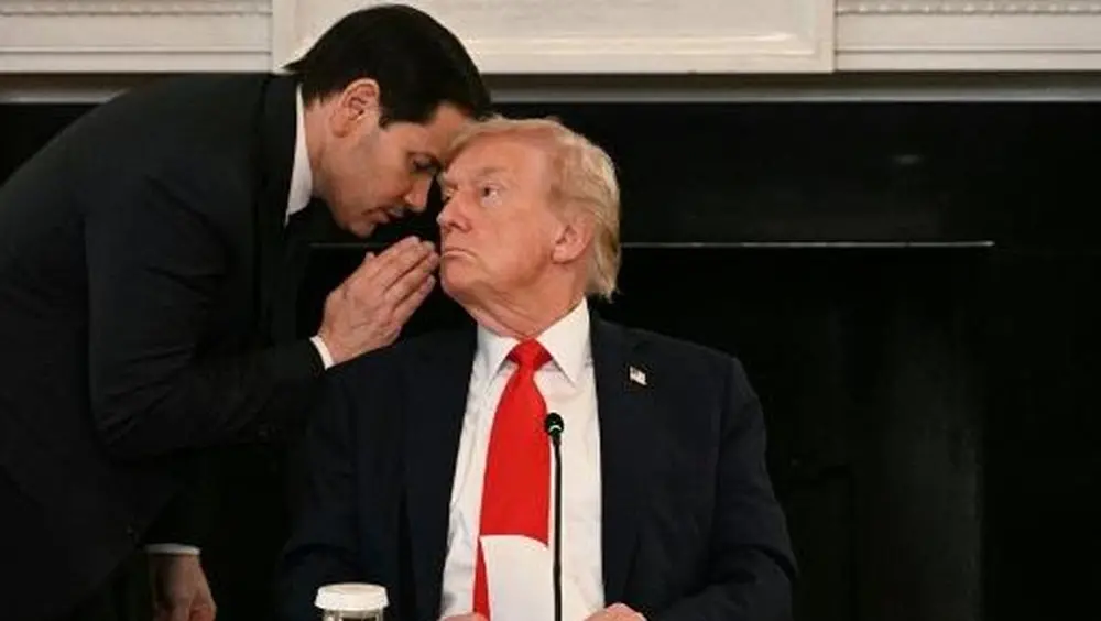 Trump Ambil Dana Riset Triliunan Rupiah untuk Gaji Tentara di Tengah Shutdown AS