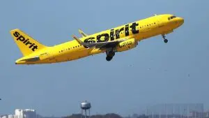 Terlilit Utang, Spirit Airlines Pangkas Armada dan PHK Ribuan Karyawan