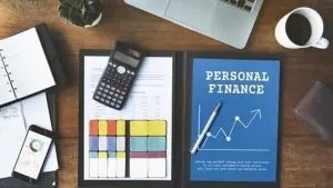Waspada Jebakan Akhir Tahun: Pengeluaran Ini Bisa Bikin Dompet Tipis!