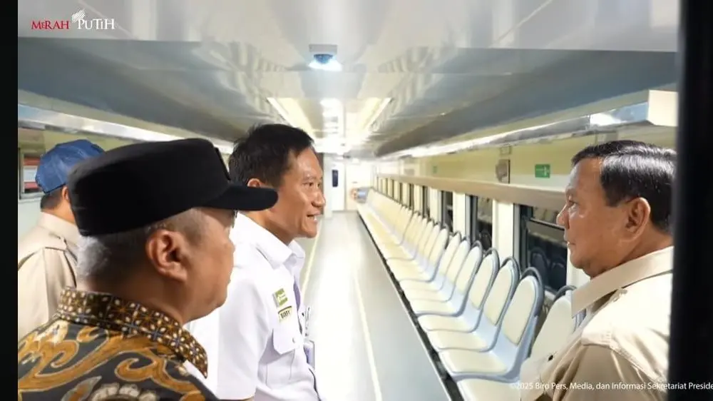Kereta Api Subsidi: Prabowo Gratiskan Ongkos Angkut Barang Petani dan Pedagang