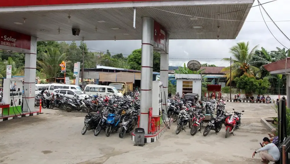 SPBU Batang Toru Lumpuh, Antrean Kendaraan Mengular Akibat Kekurangan BBM