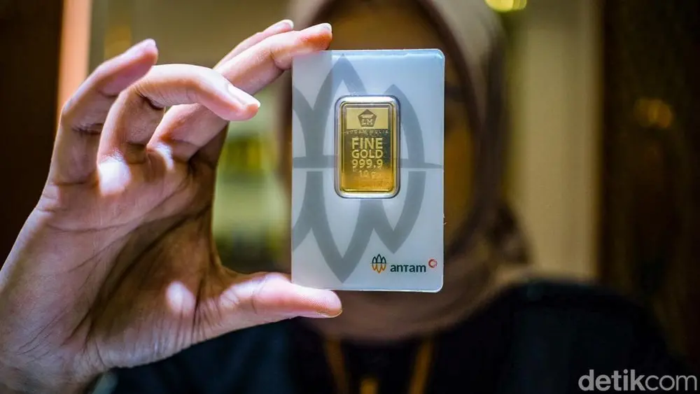 Emas Antam Kembali Berkilau, Harga Sentuh Rp 3 Juta Per Gram!