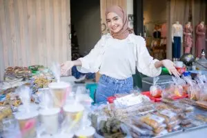 6 Ide Usaha Laris Manis di Bulan Ramadan, Raup Untung Berkah!