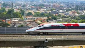 Ramadan Berkah: Naik Kereta Cepat Whoosh Rombongan Lebih Hemat!