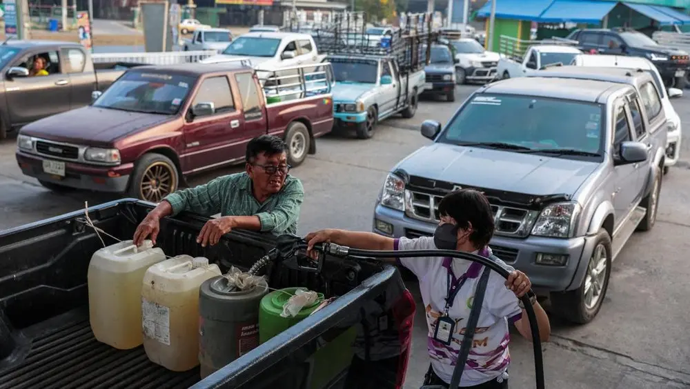 Warga Thailand Serbu SPBU Akibat Isu Kenaikan Harga BBM