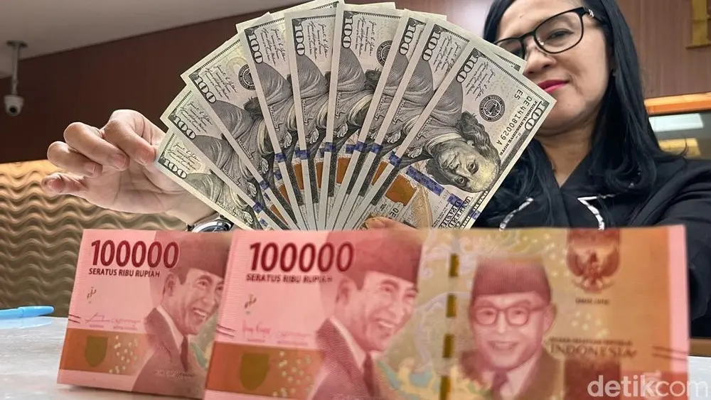 Rupiah Bertekuk Lutut, Dolar AS Sentuh Level Rp 17.134