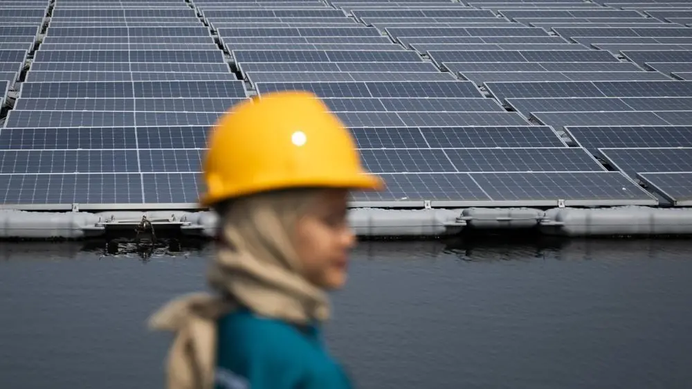 PLN Genjot PLTS untuk Pangkas Impor BBM