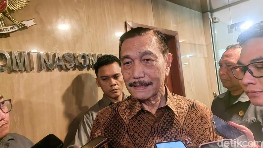 Luhut Blak Blakan Soal Harga Naik Bikin Rakyat Melarat