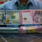 Dolar AS Melesat Rupiah Terancam Apa Artinya