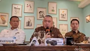 Menhub Perketat Keselamatan Transportasi Jelang Nataru 2025/2026