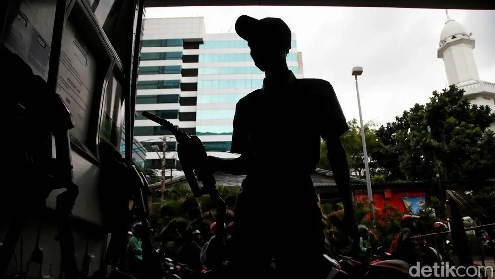 Siap-siap Bensin Anda Tak Lagi Sama Per 1 Juli