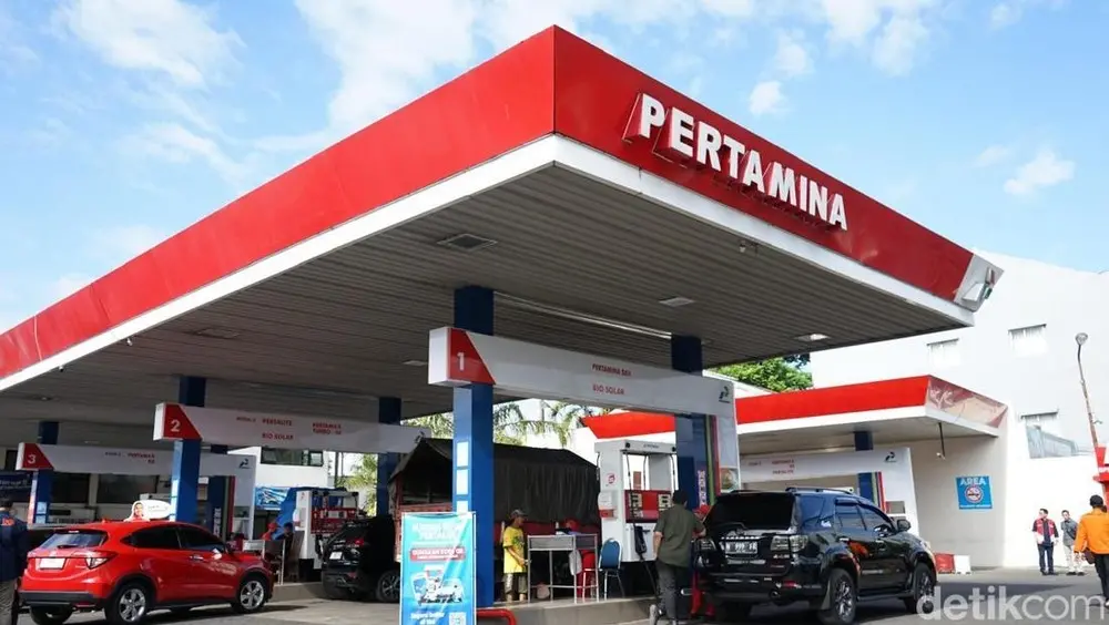 Harga Baru BBM Pertamina: Pertamax Turbo Naik, Dexlite dan Pertamina Dex Turun Signifikan