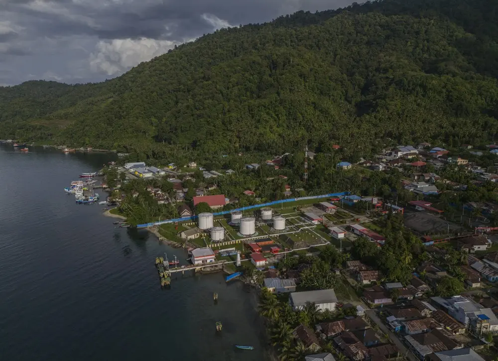 Terminal BBM Bacan Suplai Energi Halmahera Selatan
