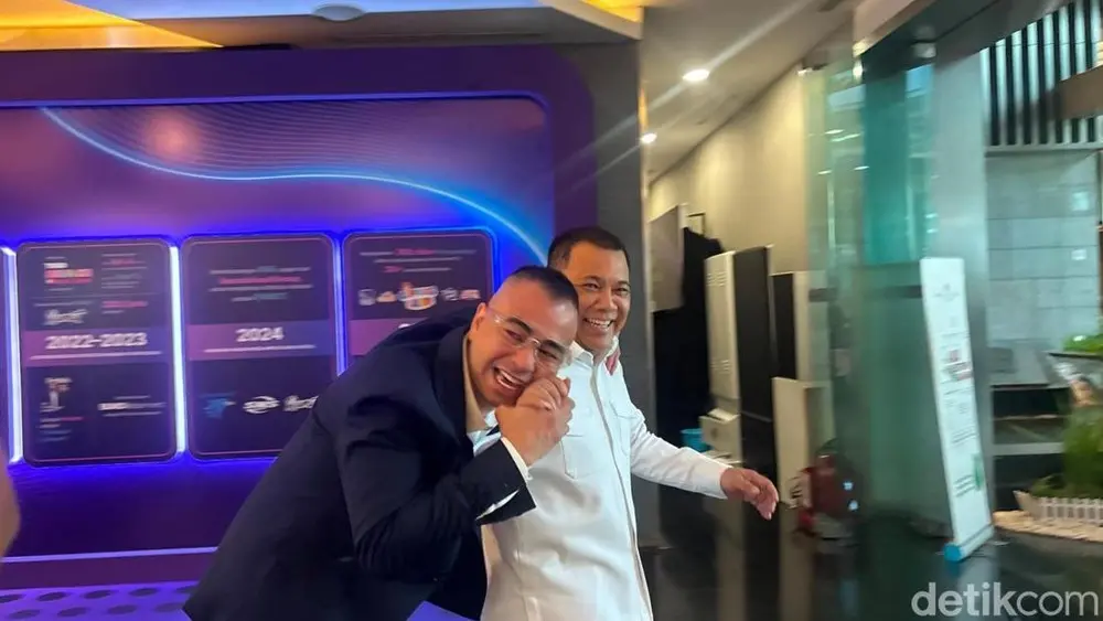 RANS IPO Saham Melesat Dikawal Sultan dan Artis