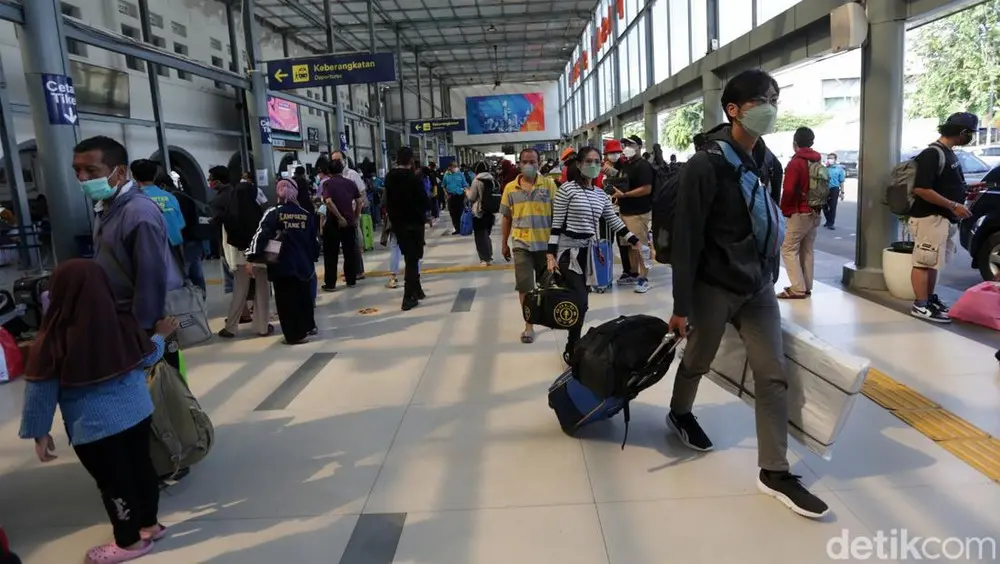 Diskon Transportasi Liburan Ludes Jutaan Warga Bahagia