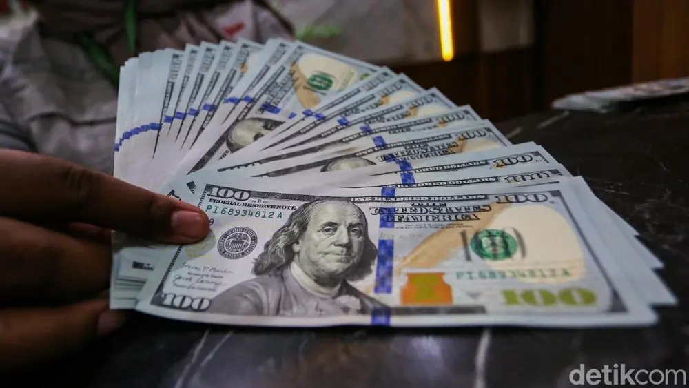 Dolar AS Menggila Rupiah Terkapar Hari Ini