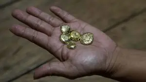 Emas RI Melimpah Tapi Impor Terus Ini Solusinya