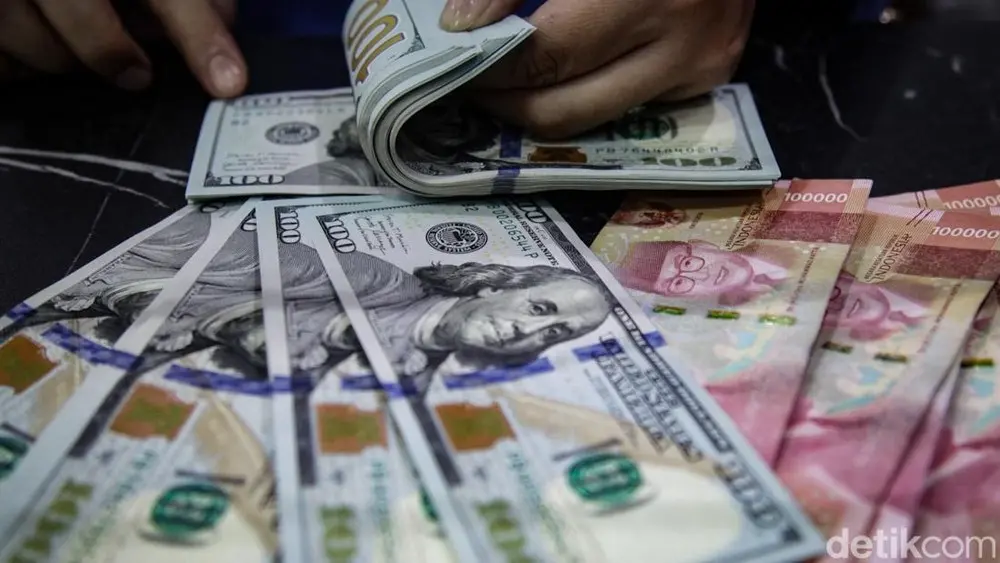 Dolar AS Terkapar Rupiah Menggila Pagi Ini