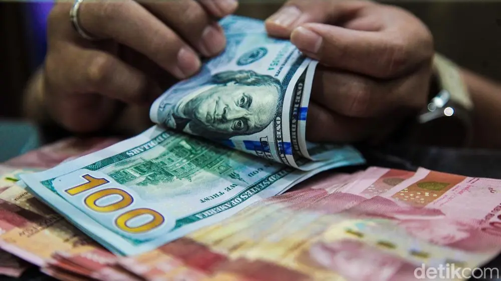 Dolar AS Menggila Rupiah Terancam Lagi