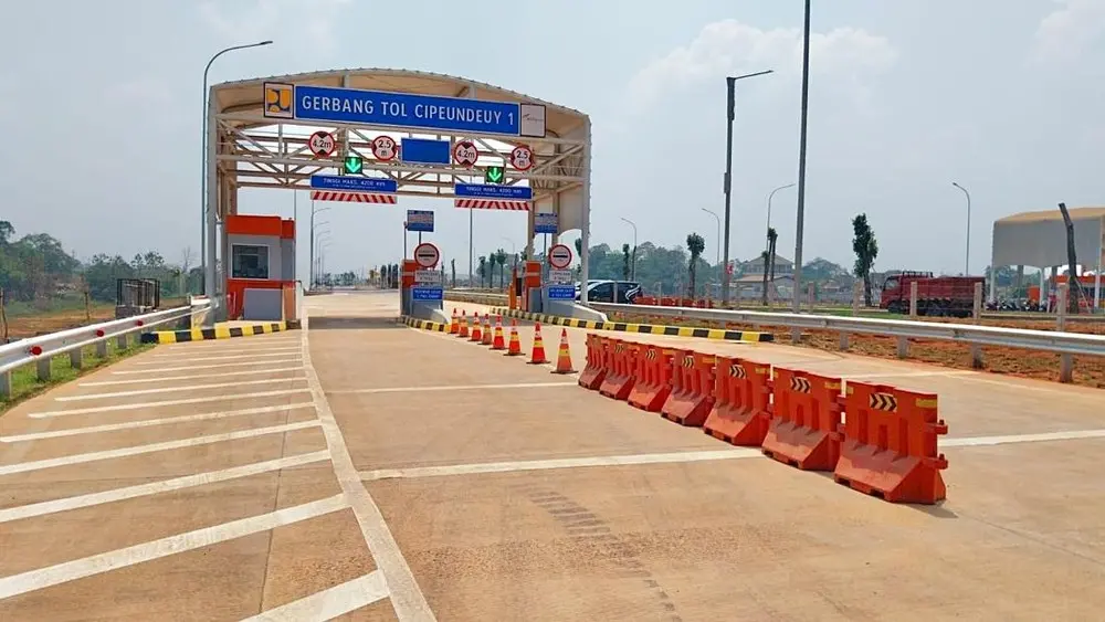 Gerbang Tol Cipeundeuy Cipali Kini Berbayar Cek