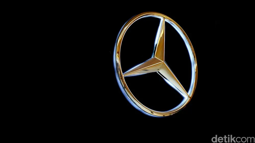 Mercedes Benz Ultimatum Buruh Jerman Segera Hemat