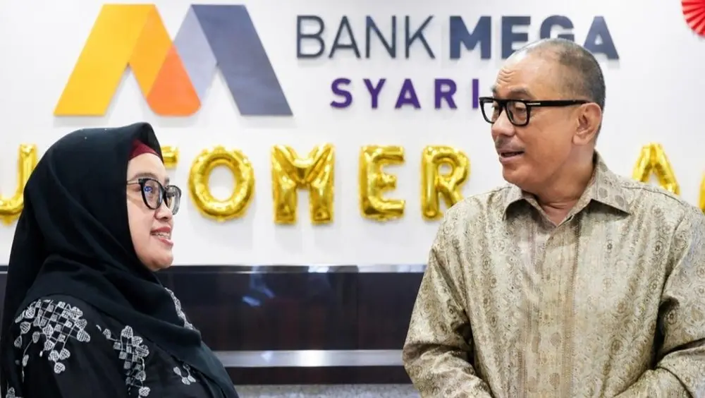 Mega Syariah Beri Kado Istimewa Nasabah