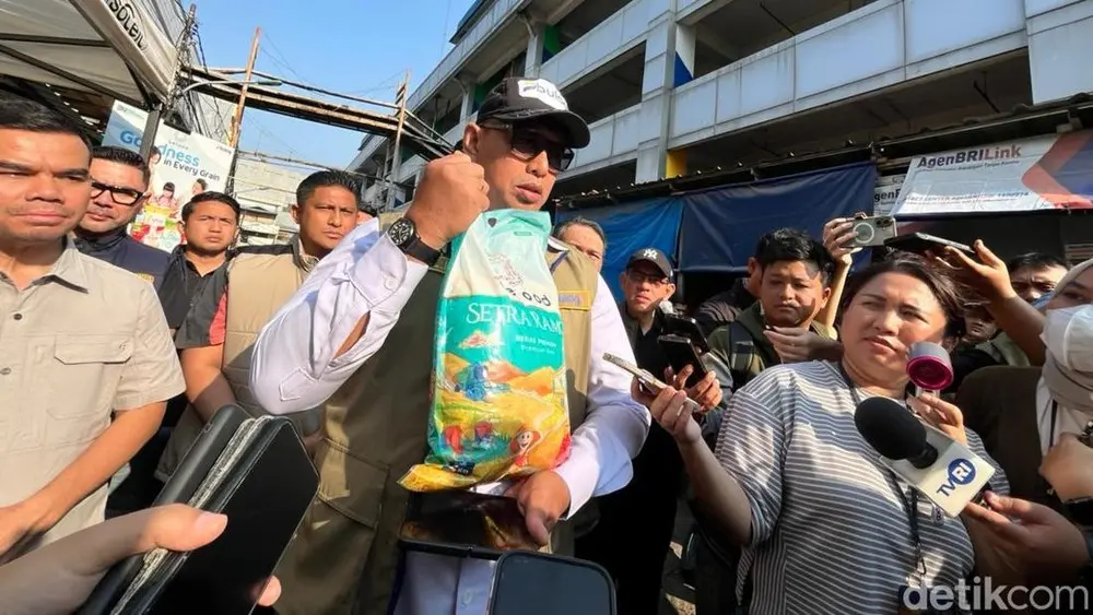 Stok Beras Kosong Bulog Gelontorkan Ratusan Ribu Ton