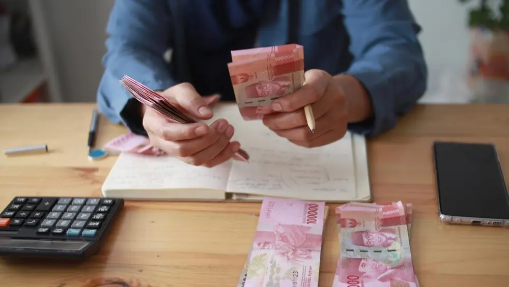 OJK Blakblakan Isu Gaji ASN Pindah Bank