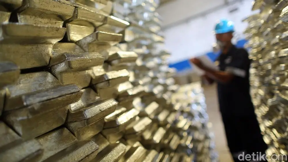 Timah Komoditas Pertama Guncang Bursa Mineral