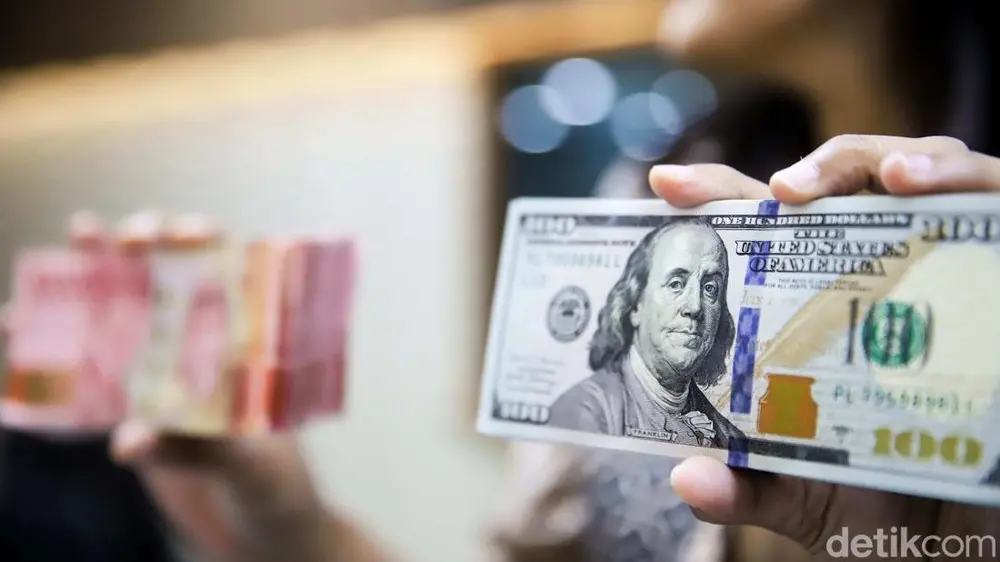 Dolar AS Terjungkal Rupiah Makin Kuat
