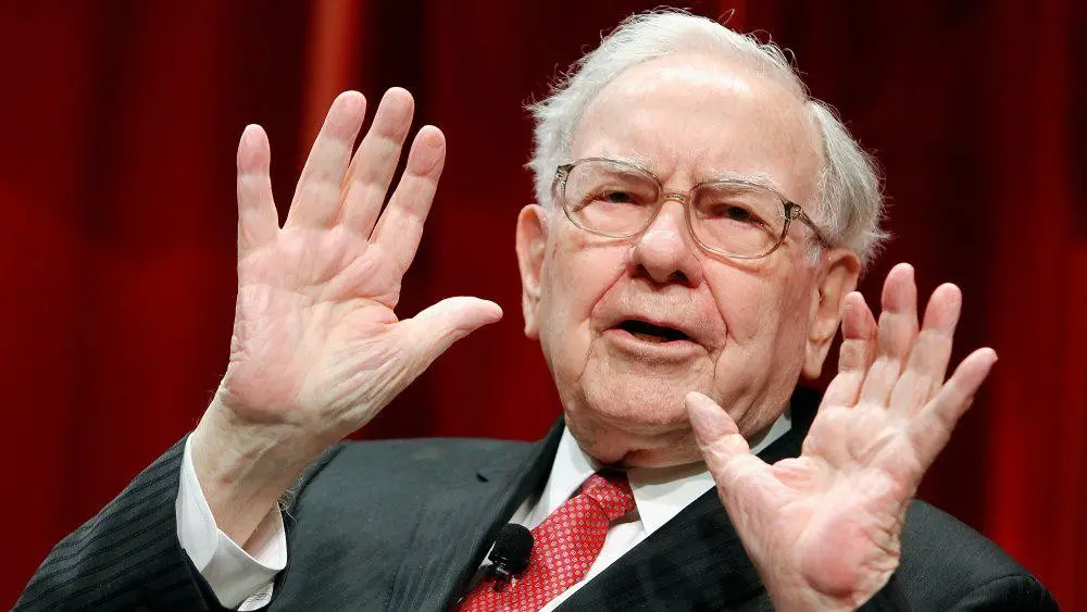 Tahta Warren Buffett Berpindah Tangan Sekarang