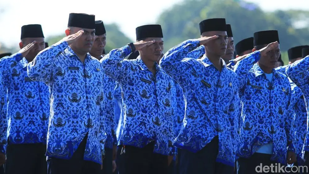 Gaji PNS Bakal Cair Lewat Koperasi