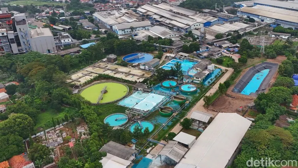 Gas Berbau Menyengat di Karawang Diselidiki