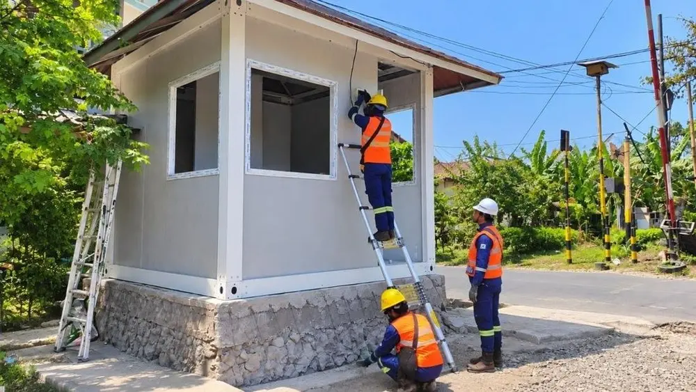 Tingkatkan Keamanan Kereta Api Lewat Gardu Baru