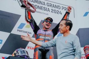 MotoGP Mandalika Tetap Berlanjut di 2025, Jokowi Pastikan!